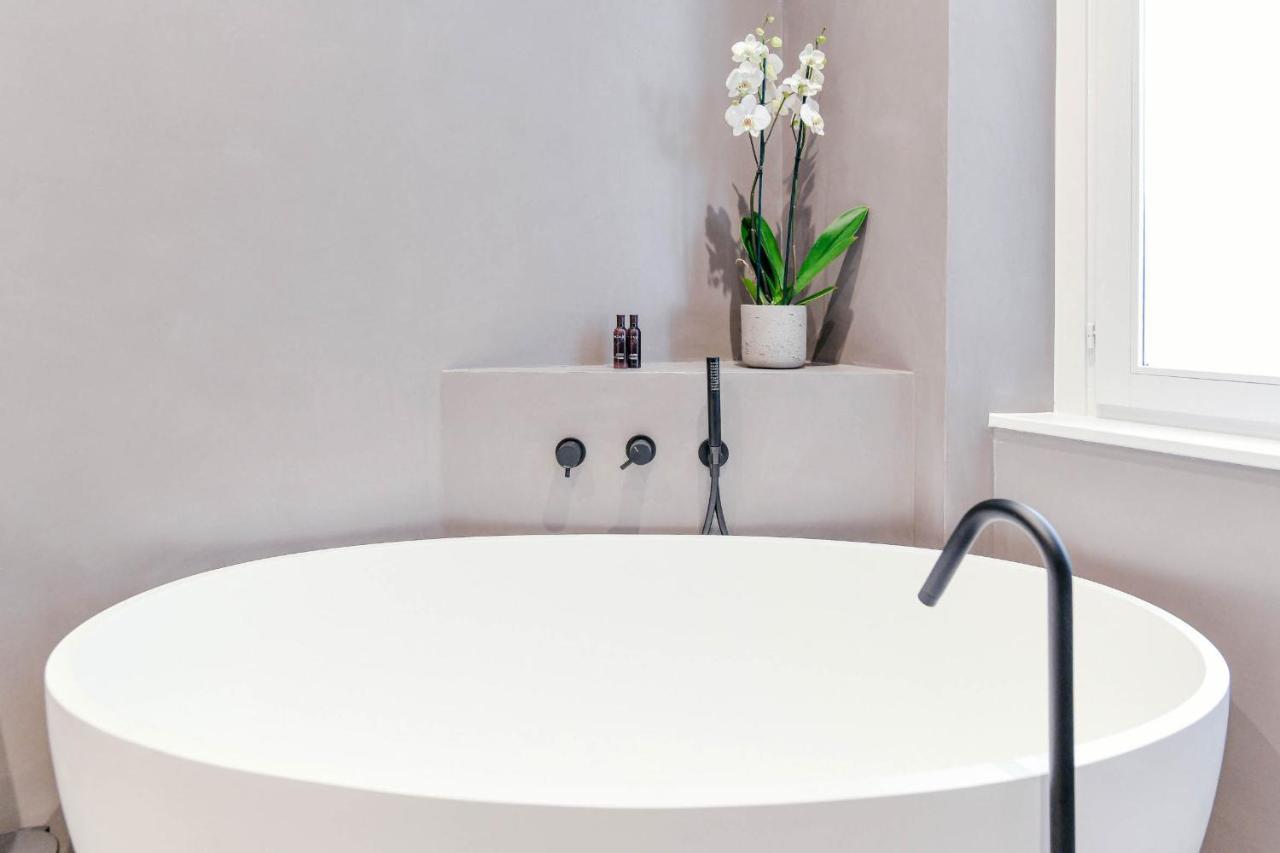 Cathedral Suite - The House Of Travelers Como Bagian luar foto